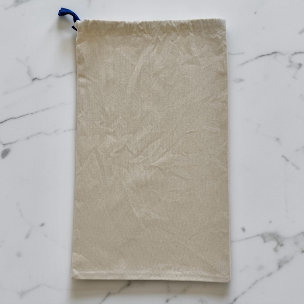 Authentic Louis Vuitton Beige Drawstring Dust Bag - Picture 2 of 5